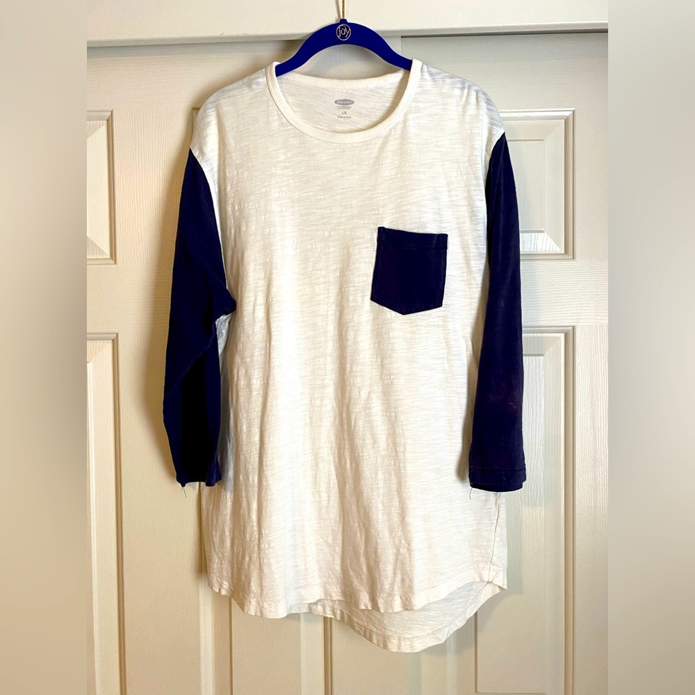 Men’s 3/4 length tee shirt, Old Navy Brand, size large